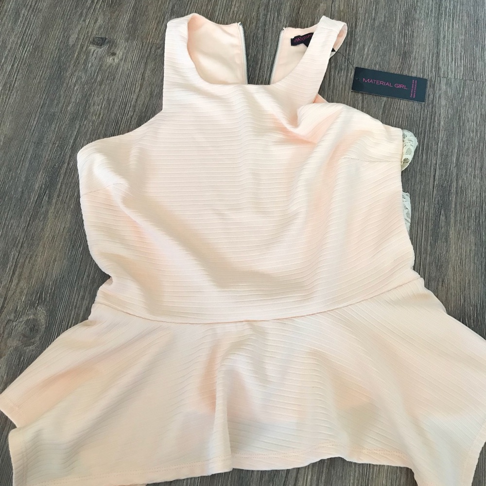 Cute tops (bundle if desired)